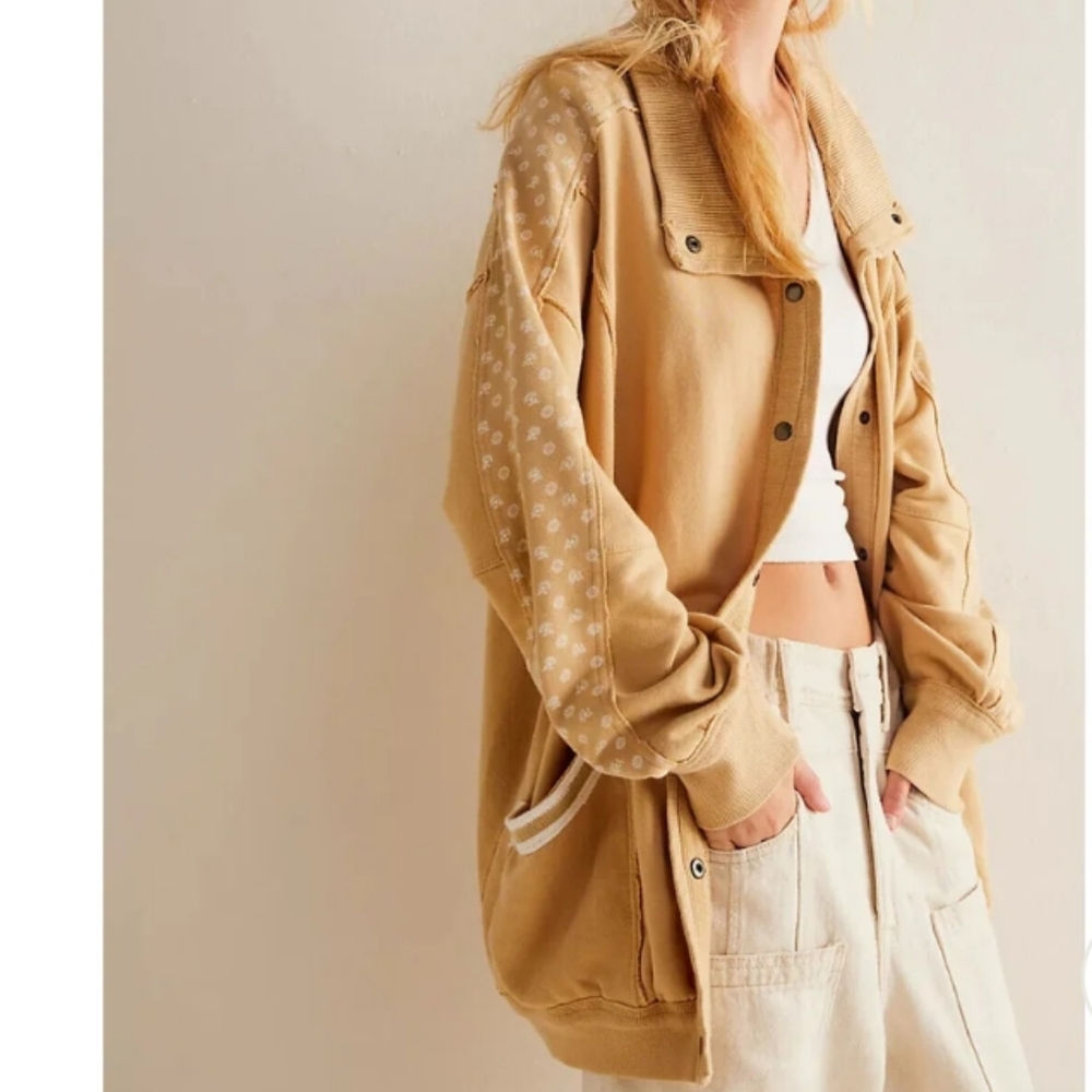 FREE PEOPLE WE THE FREE HERITAGE snap button TRACK JACKET oversized top Large